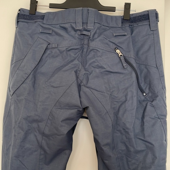 NIKE SNOWBOARDING PANTS - Picture 12 of 17